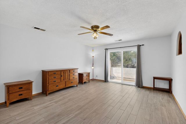 10339 Durham, Albuquerque, NM 87114