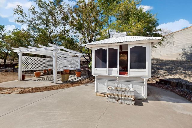 10339 Durham, Albuquerque, NM 87114