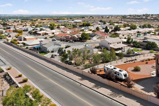 10339 Durham, Albuquerque, NM 87114