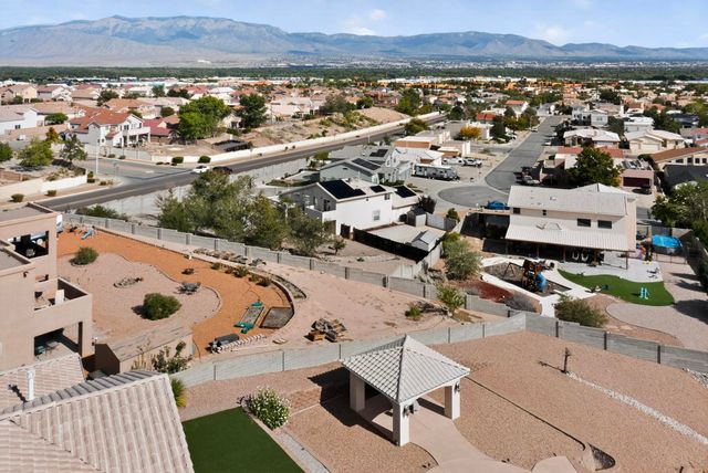 10339 Durham, Albuquerque, NM 87114