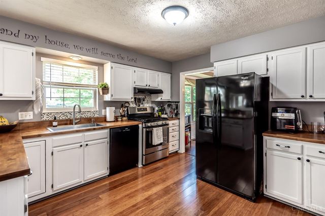 781 Oleander Court, Lebanon, OH 45036