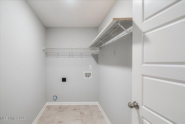 3814 E Dawnwood Circle, Southaven, MS 38672