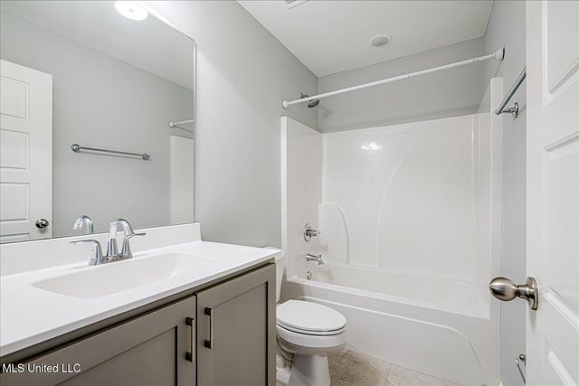 3814 E Dawnwood Circle, Southaven, MS 38672