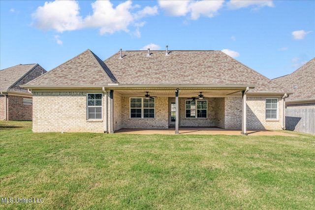 3814 E Dawnwood Circle, Southaven, MS 38672