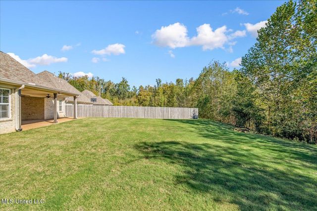 3814 E Dawnwood Circle, Southaven, MS 38672