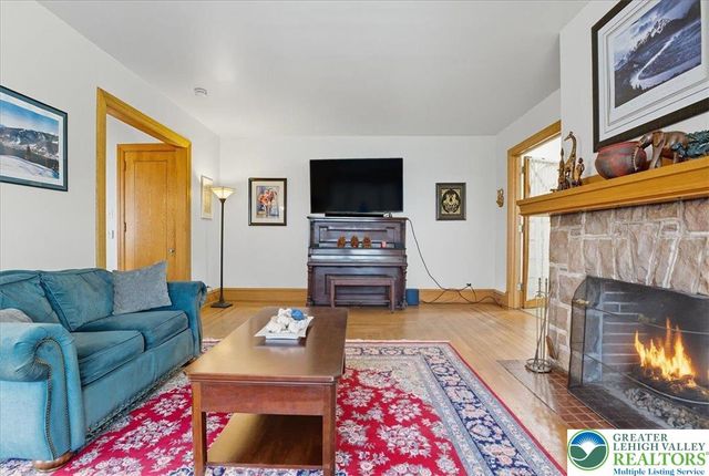 8 Lentz Avenue, Lehighton Boro, PA 18235