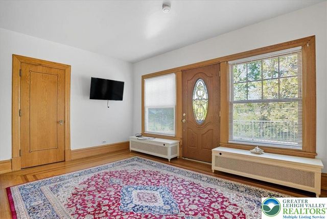 8 Lentz Avenue, Lehighton Boro, PA 18235