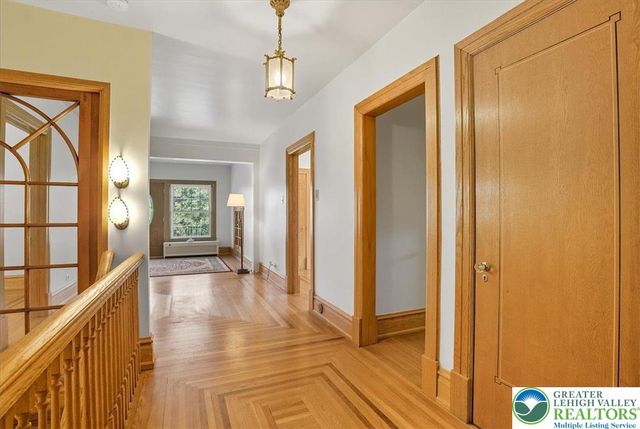8 Lentz Avenue, Lehighton Boro, PA 18235