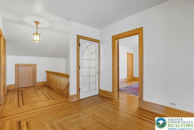 8 Lentz Avenue, Lehighton Boro, PA 18235