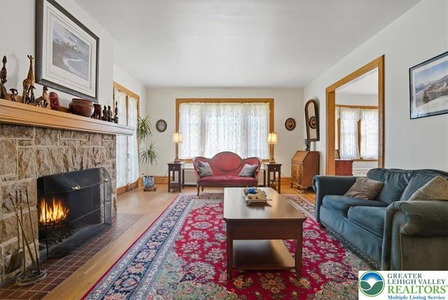 8 Lentz Avenue, Lehighton Boro, PA 18235