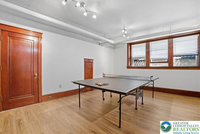 8 Lentz Avenue, Lehighton Boro, PA 18235