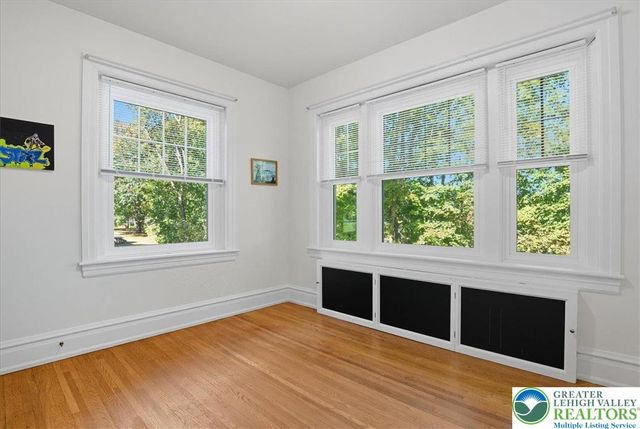 8 Lentz Avenue, Lehighton Boro, PA 18235