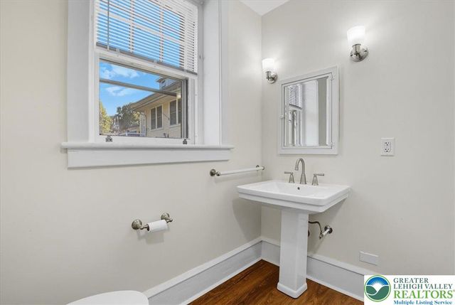8 Lentz Avenue, Lehighton Boro, PA 18235