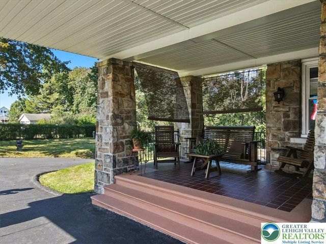 8 Lentz Avenue, Lehighton Boro, PA 18235