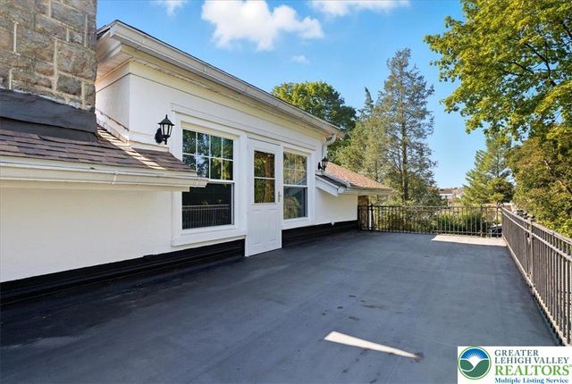 8 Lentz Avenue, Lehighton Boro, PA 18235