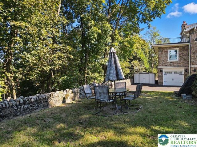 8 Lentz Avenue, Lehighton Boro, PA 18235