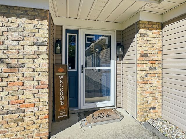 7339 Bellwood Drive, Fort Wayne, IN 46815