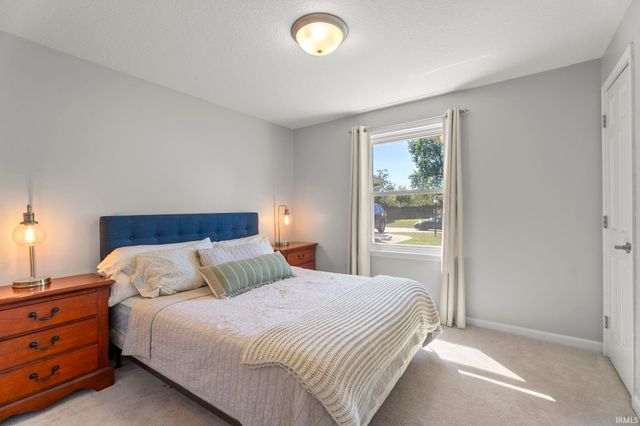 7339 Bellwood Drive, Fort Wayne, IN 46815