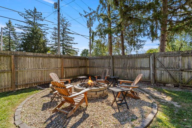 7339 Bellwood Drive, Fort Wayne, IN 46815