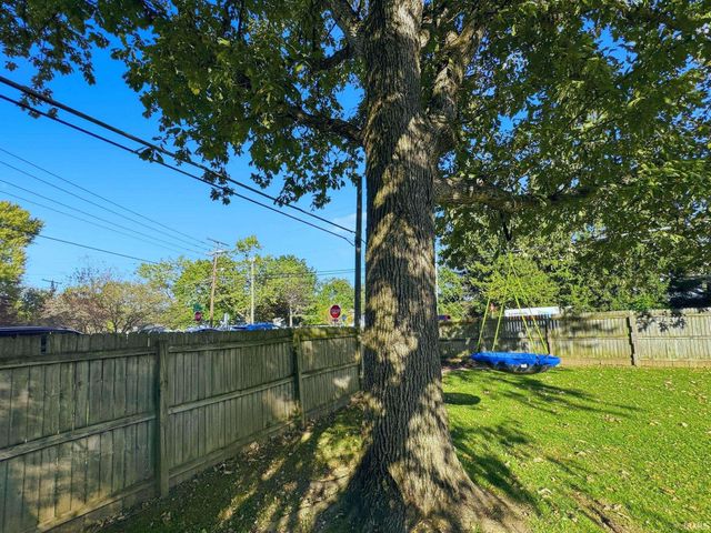 7339 Bellwood Drive, Fort Wayne, IN 46815