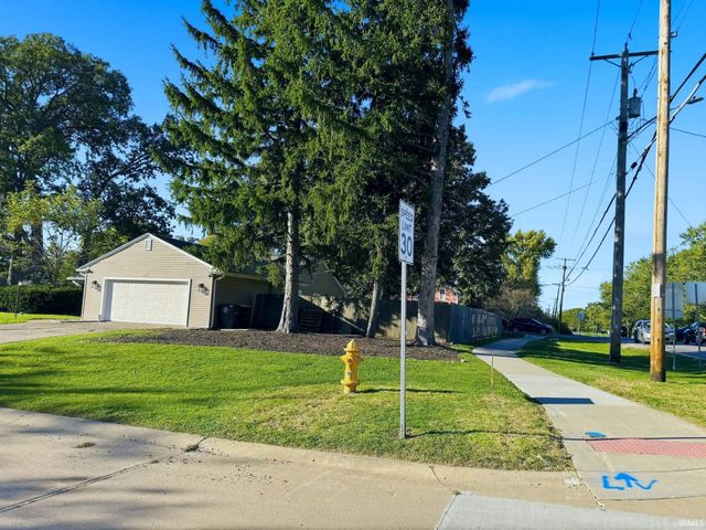 7339 Bellwood Drive, Fort Wayne, IN 46815