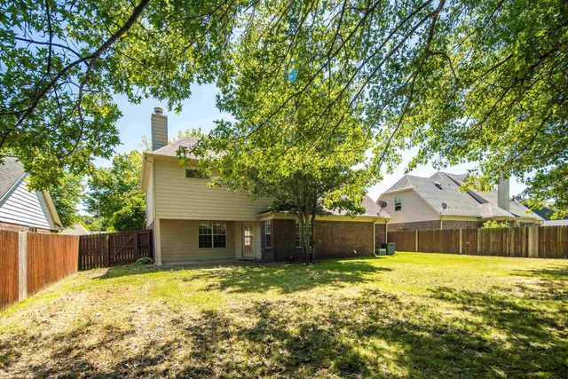 1447 HOWLING DR, Collierville, TN 38017