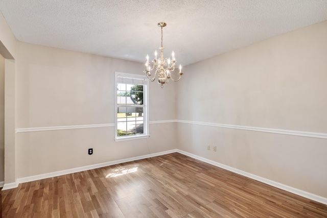 1447 HOWLING DR, Collierville, TN 38017