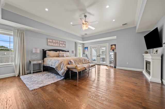 2 Oneil Way, Saugus, MA 01906