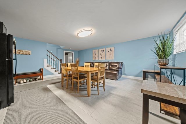 2 Oneil Way, Saugus, MA 01906
