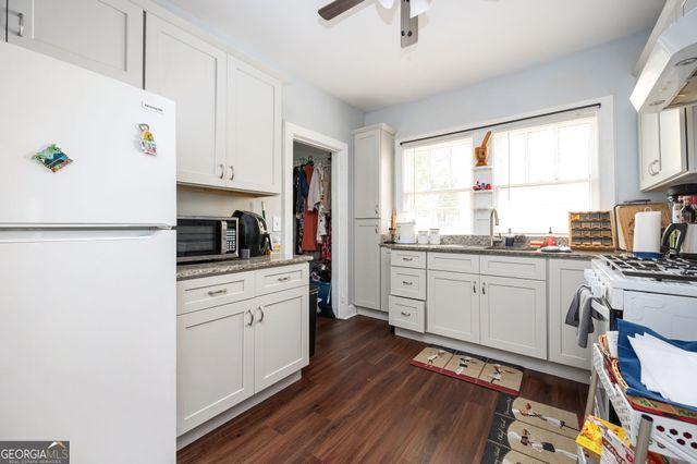 607 North Avenue, Hapeville, GA 30354