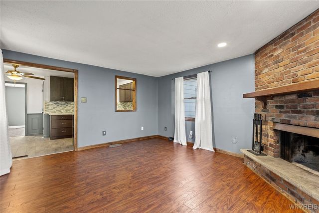 8 North Way, Tonawanda, NY 14150