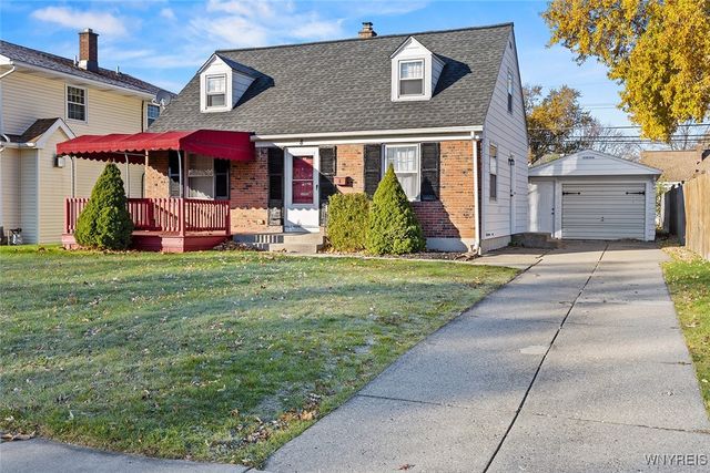 8 North Way, Tonawanda, NY 14150