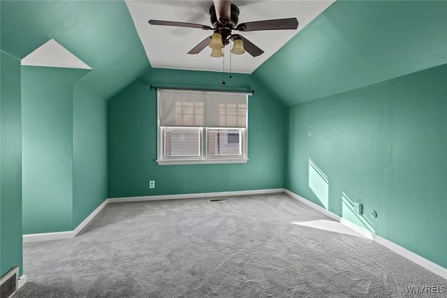 8 North Way, Tonawanda, NY 14150