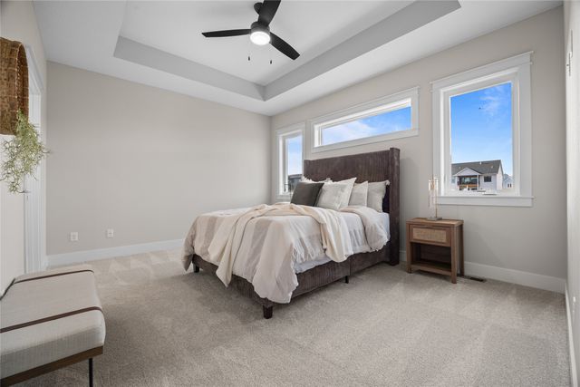 2301 Green Leaf Circle, Norwalk, IA 50211