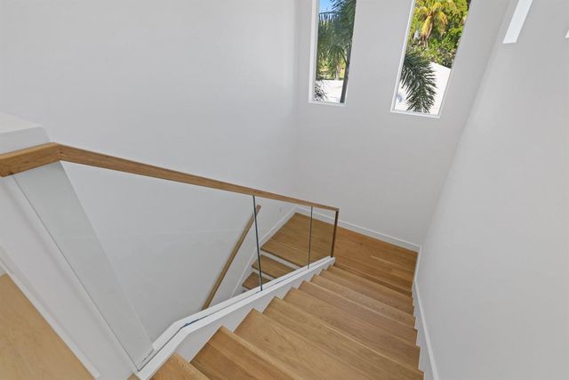 309 Claremont Lane, West Palm Beach, FL 33404