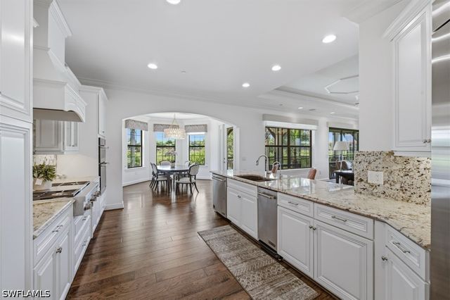 16436 Carrara WAY 102, Naples, FL 34110
