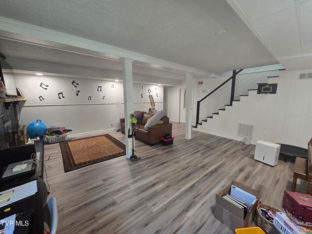 503 Longview Drive, Johnson City, TN 37604