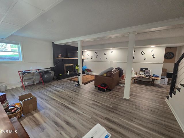503 Longview Drive, Johnson City, TN 37604