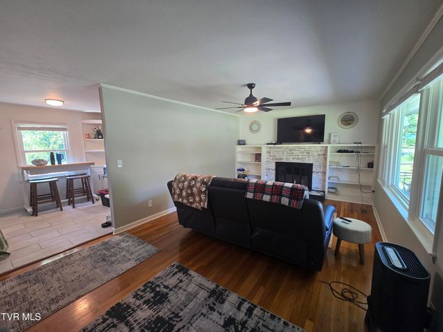 503 Longview Drive, Johnson City, TN 37604