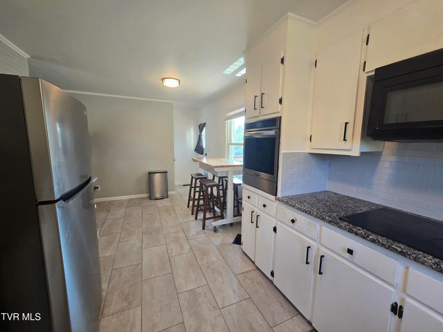 503 Longview Drive, Johnson City, TN 37604