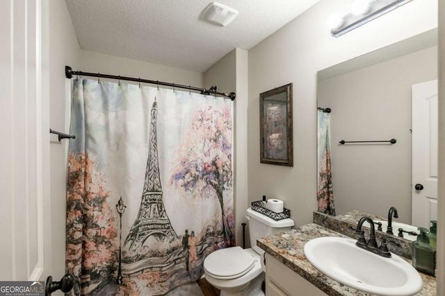 19 Lake Point Court, Jefferson, GA 30549