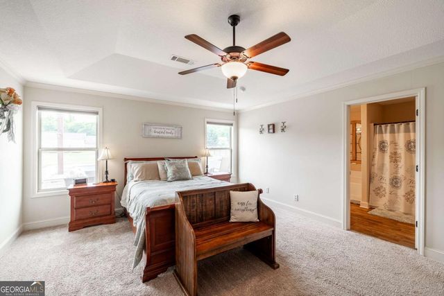 19 Lake Point Court, Jefferson, GA 30549