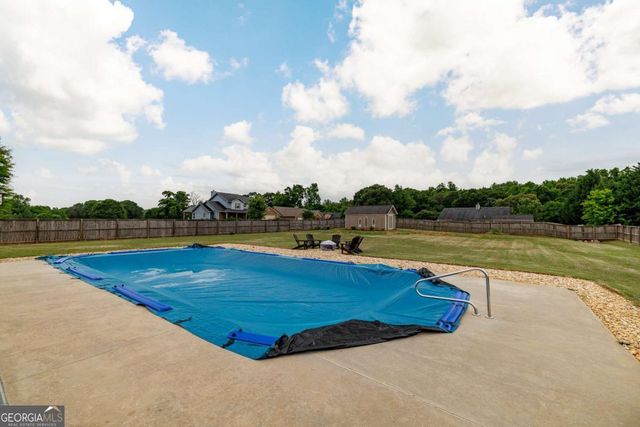 19 Lake Point Court, Jefferson, GA 30549