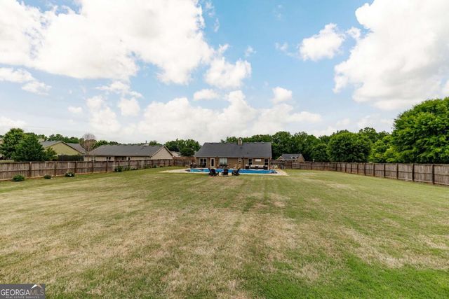 19 Lake Point Court, Jefferson, GA 30549