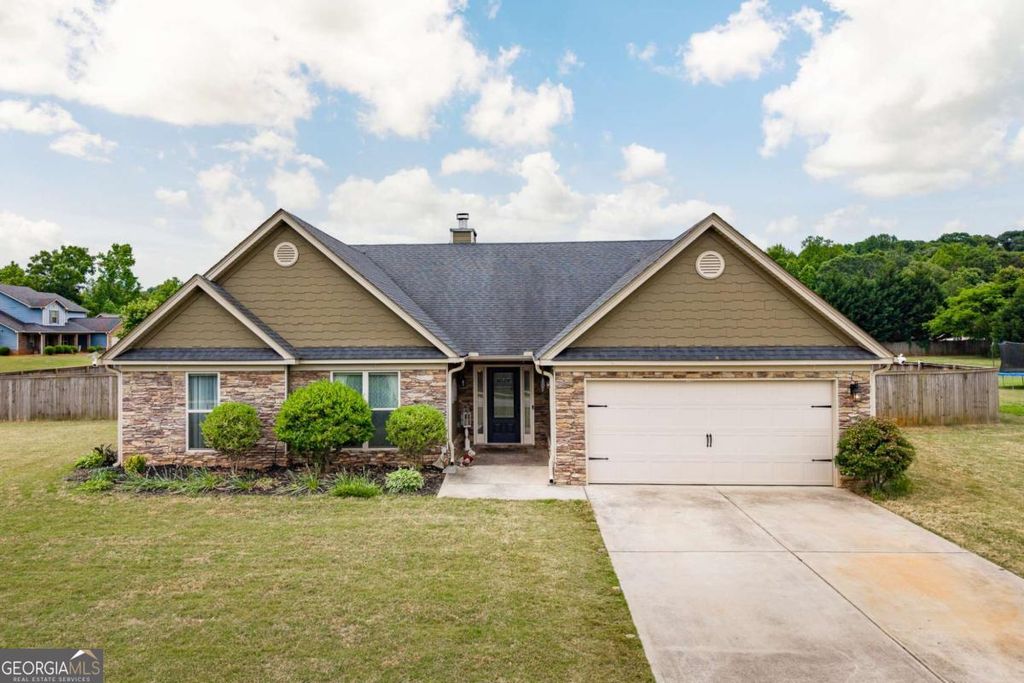 19 Lake Point Court, Jefferson, GA 30549