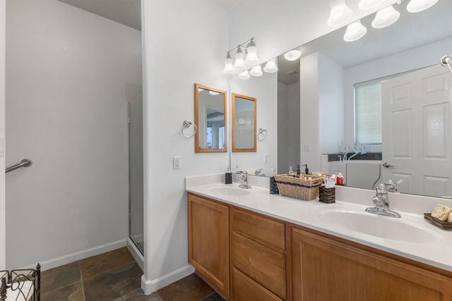 4221 North Pole Loop NE, Rio Rancho, NM 87144