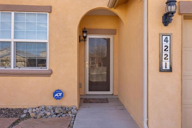 4221 North Pole Loop NE, Rio Rancho, NM 87144