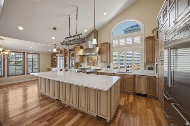 3205 E DANISH WAY, Cottonwood Heights, UT 84121