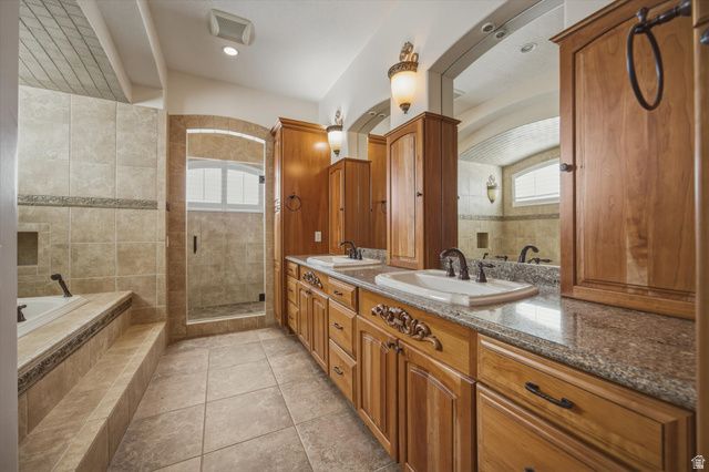 3205 E DANISH WAY, Cottonwood Heights, UT 84121