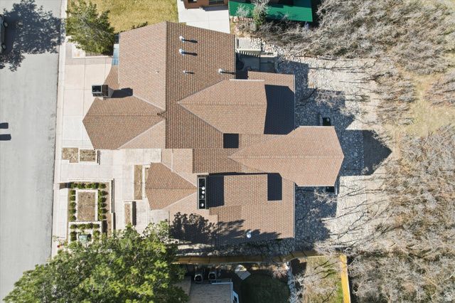 3205 E DANISH WAY, Cottonwood Heights, UT 84121